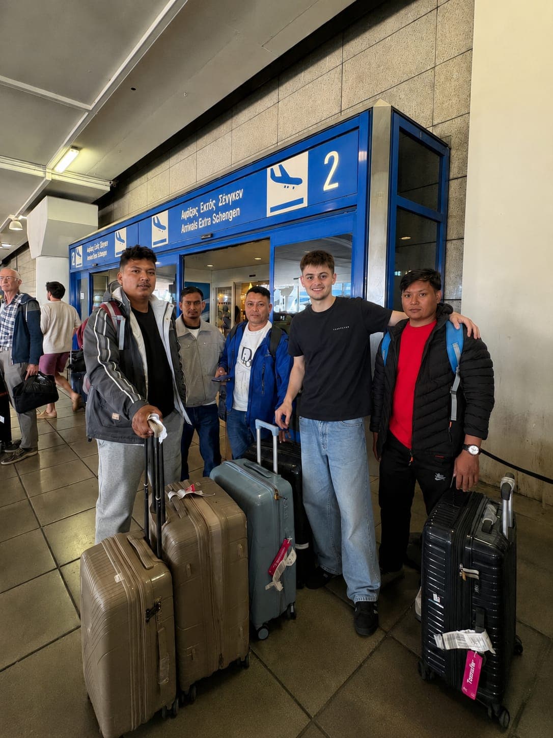 Workers arriving in Greece